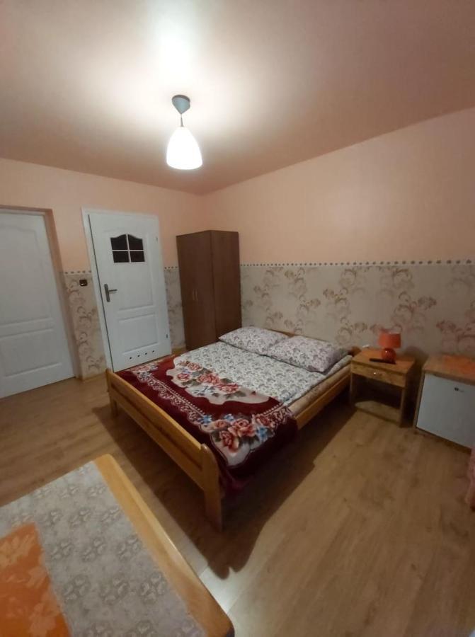 Dom Pod Winogronem Appartement Szczawnica Buitenkant foto